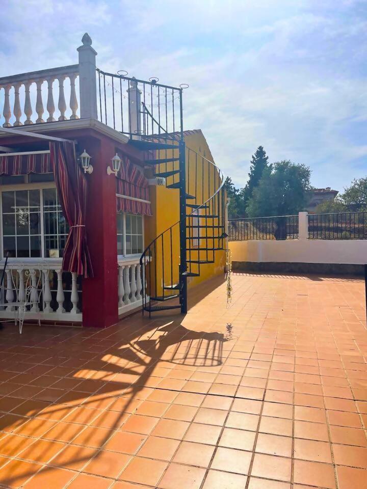 Casa Con Jardin En Ogijares Villa Kültér fotó