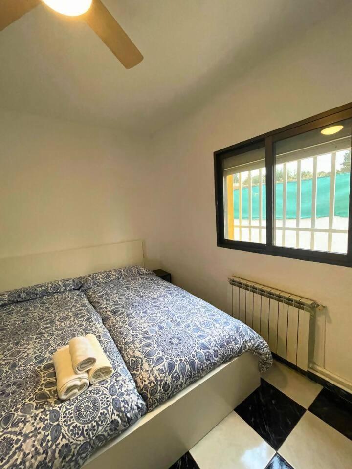 Casa Con Jardin En Ogijares Villa Kültér fotó