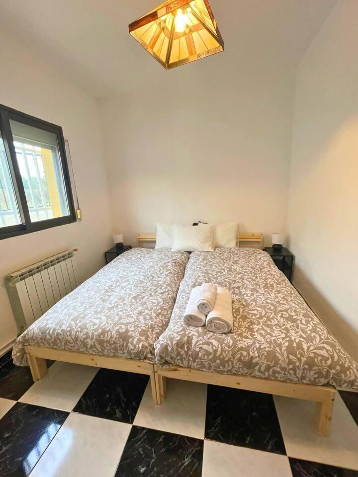Casa Con Jardin En Ogijares Villa Kültér fotó